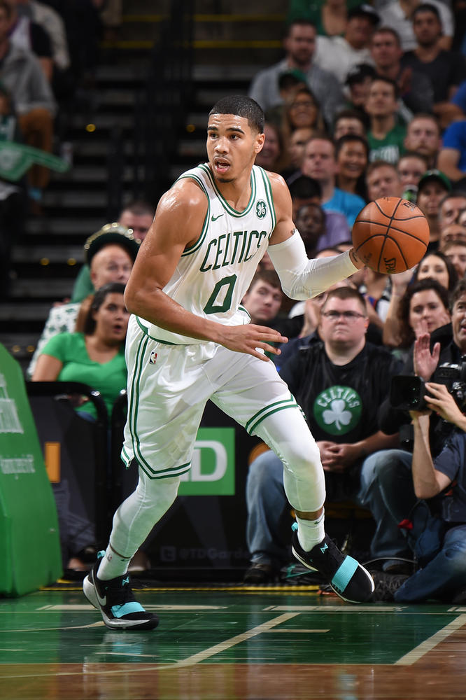 BB体育从阿斯顿维拉今晚手感冰凉到字母哥与50激战DWG分钟，多伦多猛龙状态回暖备战NBA季后赛的简单介绍