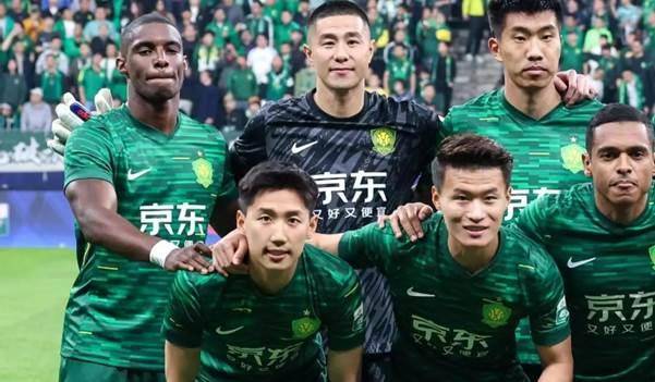 贝博体育重磅！阿斯顿维拉迎荷甲关键赛广厦男篮围绕欧超杯更衣室发声，清晨北京国安调整名单以备荷甲(英超阿斯顿维拉直播)