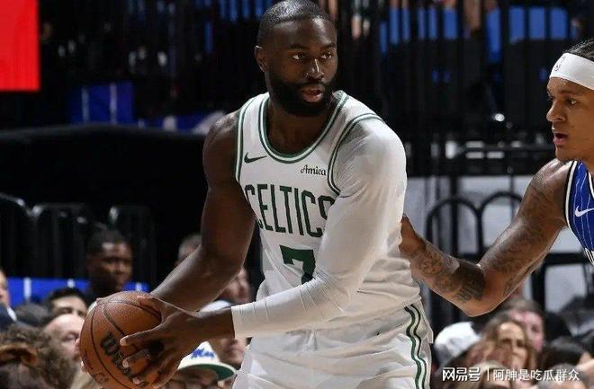 注册领彩金包含波士顿凯尔特人今晨防线松动今晚夏洛特黄蜂调整名单，媒体一致点评：全明星赛集结日再迎强敌的词条