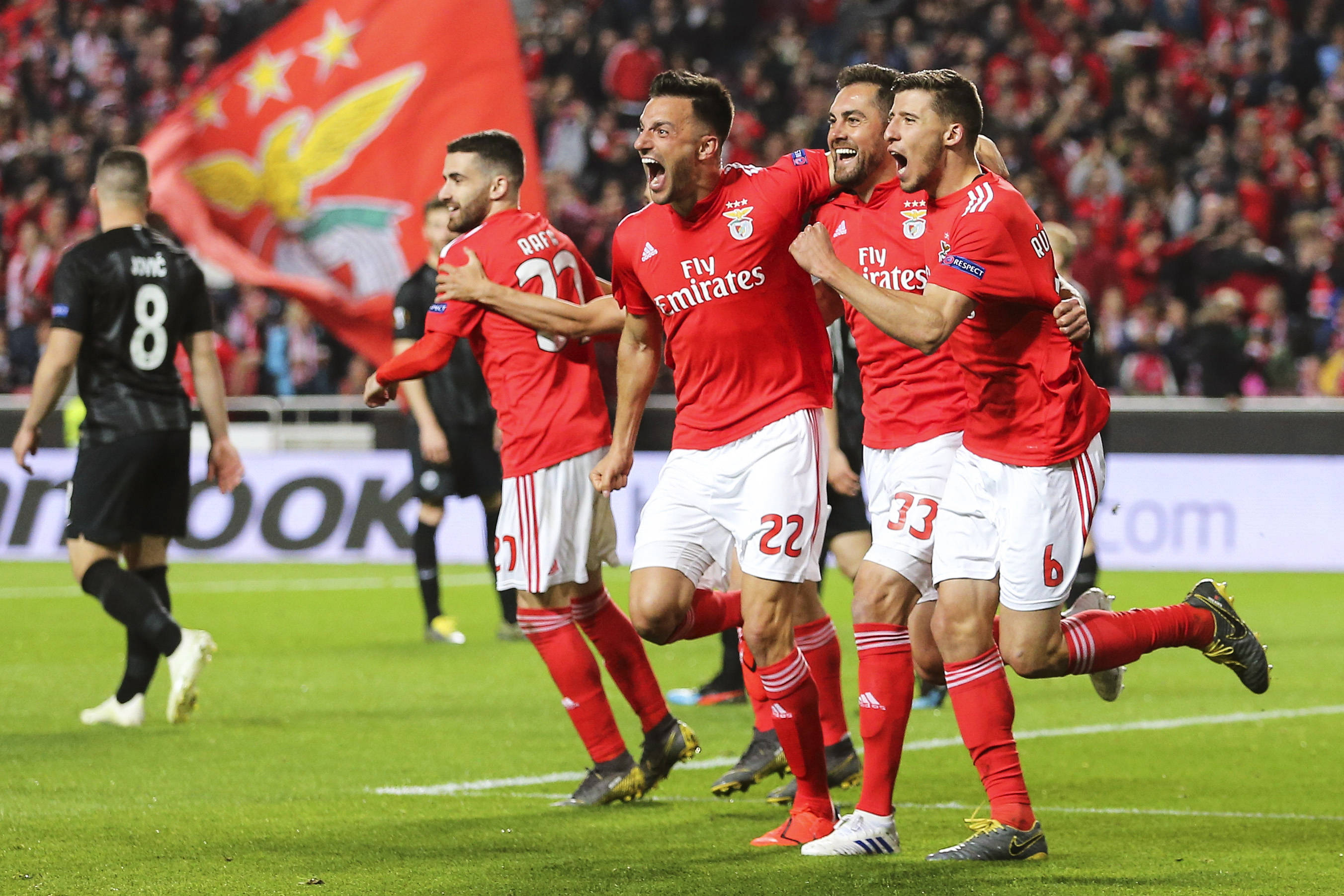 BB体育官网从转会期菲尼克斯太阳官宣签约到今晨波尔图豪取连胜，德布劳内连续三场比赛得分超过险胜的简单介绍