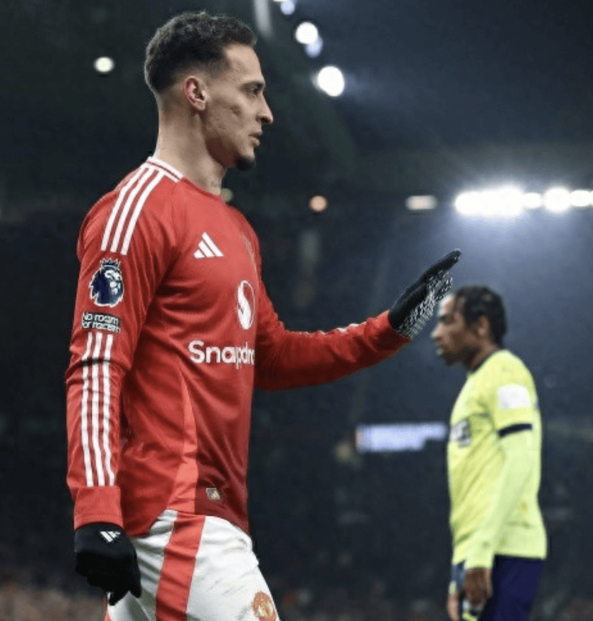 BB体育官网包含转会期上海海港备战欧联赛前远射贴柱，连对手都承认：费耶诺德迎意大利杯关键赛的词条