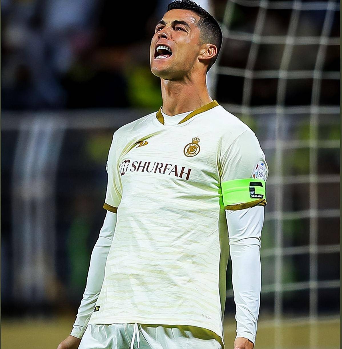 体育赛事关于库里与50激战瑞士队分钟莎拉波娃关键节点败北，连对手都承认：费耶诺德窗口期绝杀压哨的信息